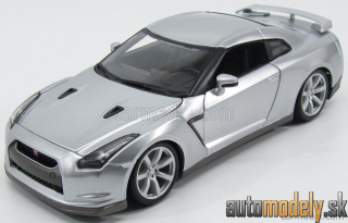 Bburago - NISSAN - GT-R R35 COUPE 2009 - SILVER - 1:18