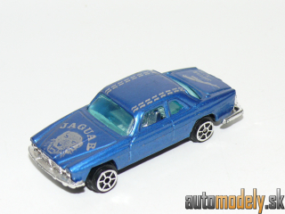 Summer No. S689 - Jaguar XJ12C